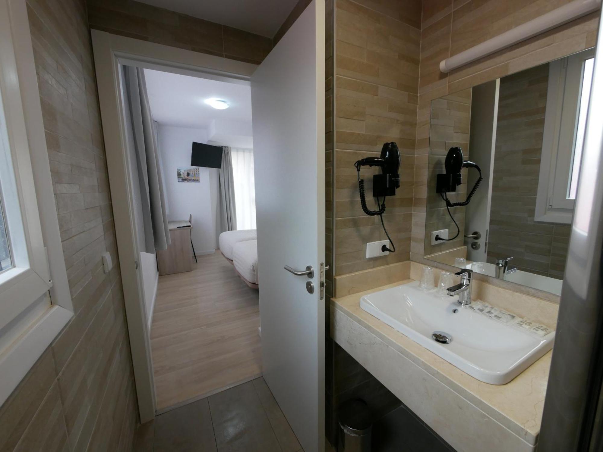 Hotel Myro กิฮอน ภายนอก รูปภาพ